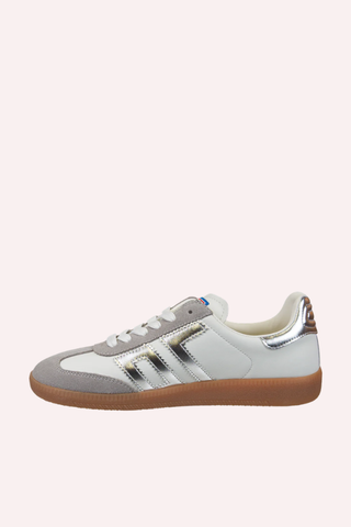 BACK 70 SNEAKER