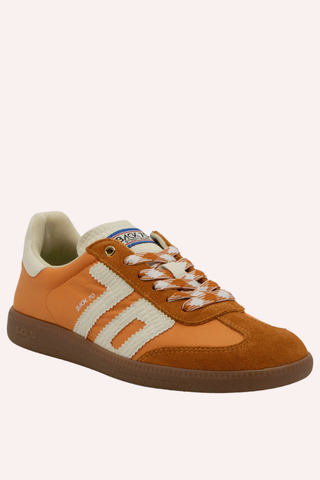 BACK 70 SNEAKER