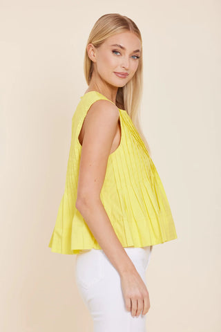 Dolce Cabo Pleated Peplum Top