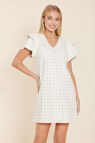 Dolce Cabo VL Embroider Flutter Sleeve Dress
