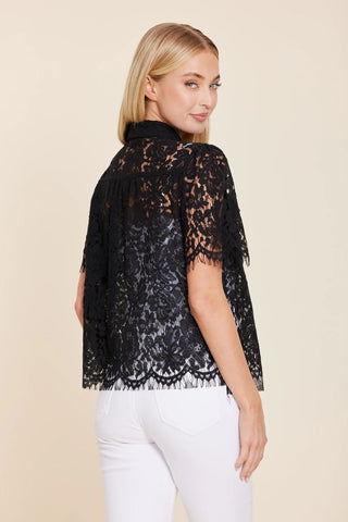 Dolce Cabo Floral Lace Pearl Button Blouse